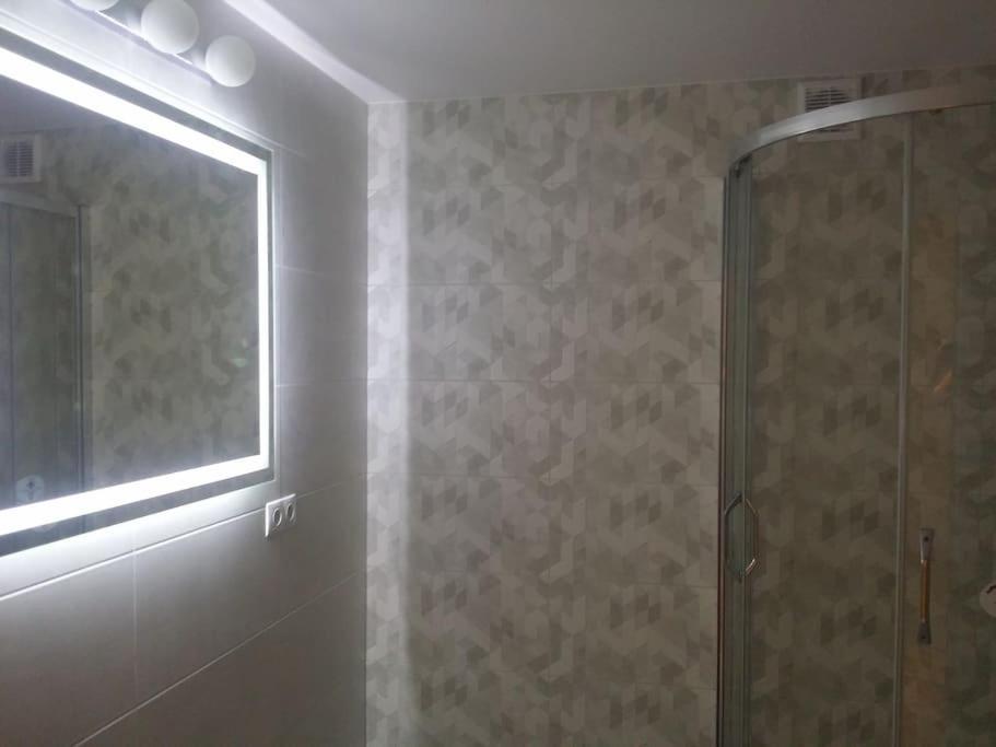 Apartament Przy Szkole Filmowej, Darmowy Parking Łódź Exterior foto